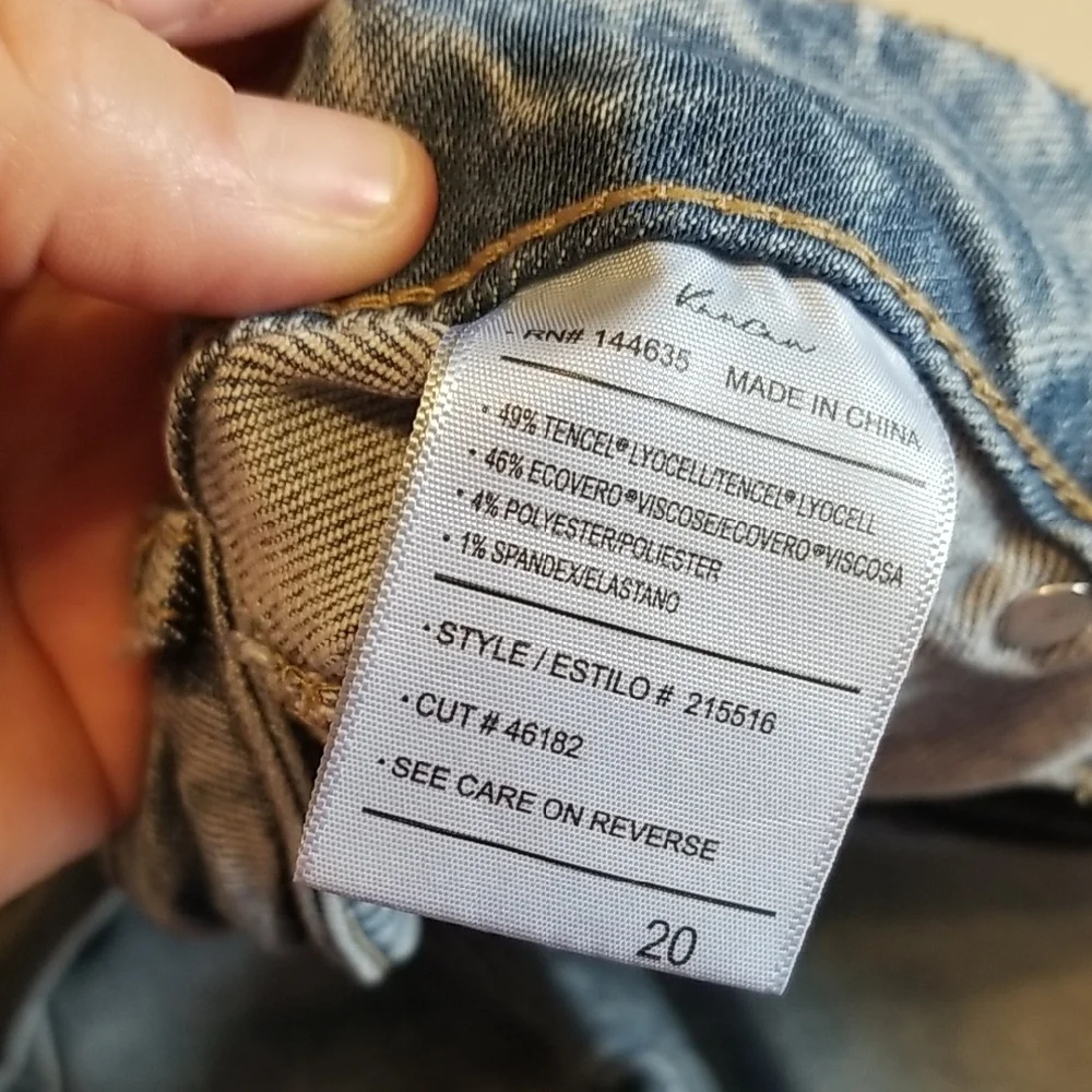 Distressed Blue Jeans - Picture 7 of 8